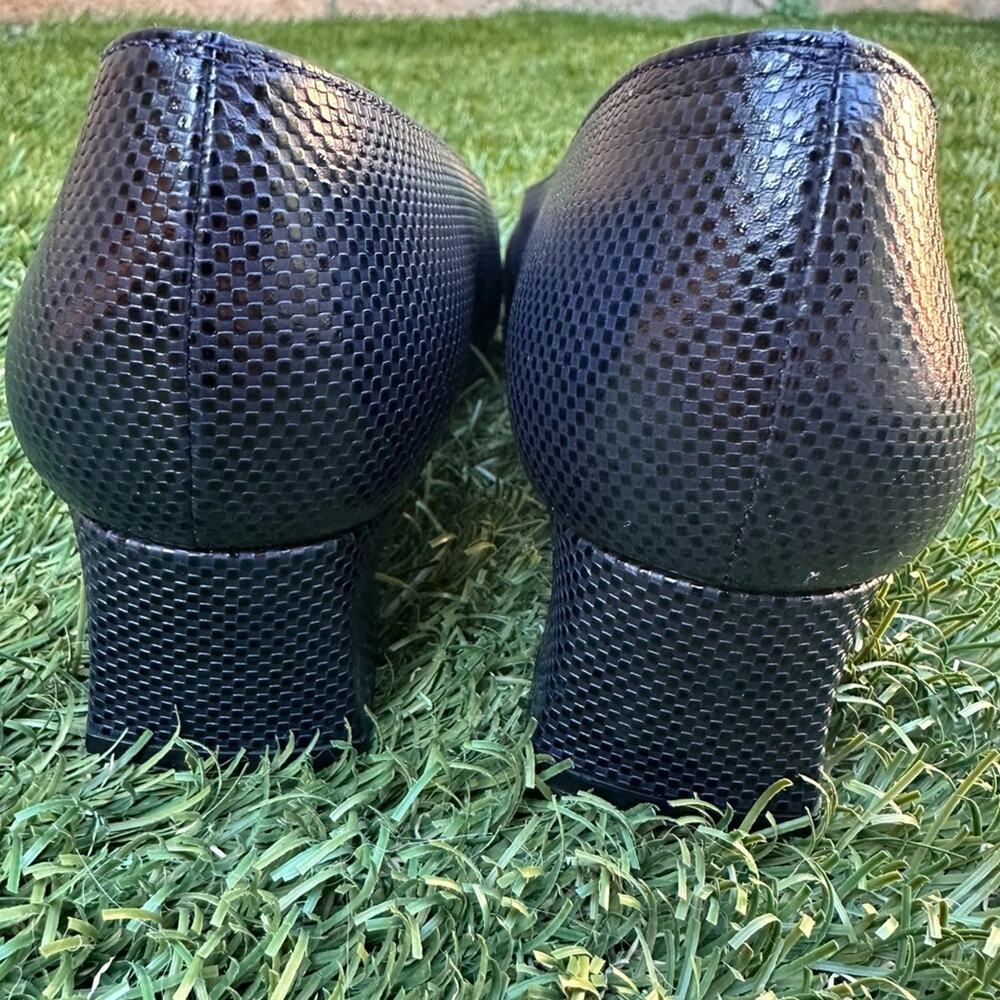 Stuart Weitzman Maeve 50 Low Block Heel Textured … - image 7